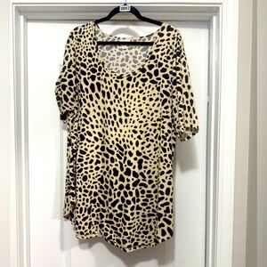 LuLaRoe 3XL Leopard Print Short Sleeve Morgan Top